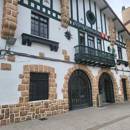 Piso Rio Nervión 15 Minutos Bilbao Ugao-Miraballes Exterior foto